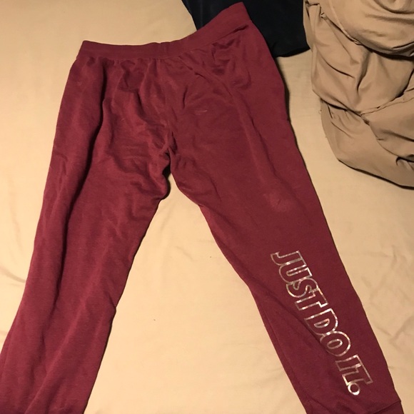 Nike Pants & Jumpsuits | Maroon Nike Joggers Fleece Lining | Poshmark